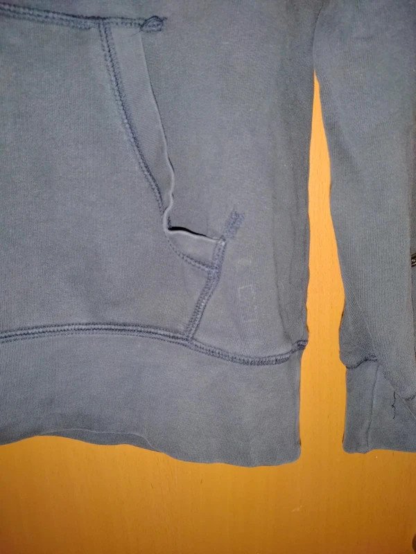 schwarzer Hoddie Gr.S
