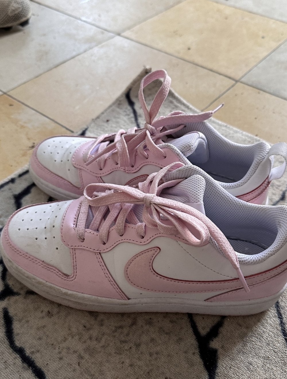 Nike Dunks dupe babyrosa