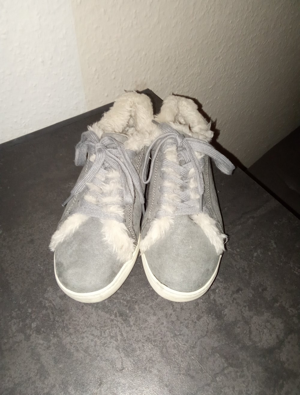 Sneaker