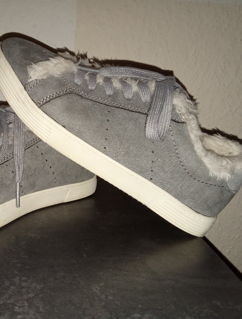 Sneaker