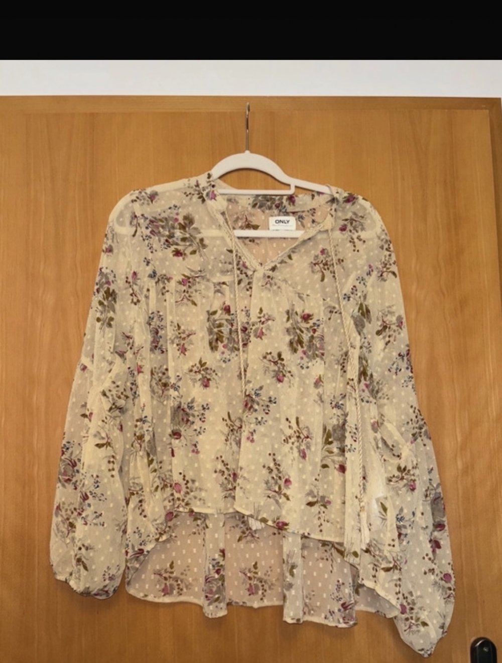 Bluse mit Blumen