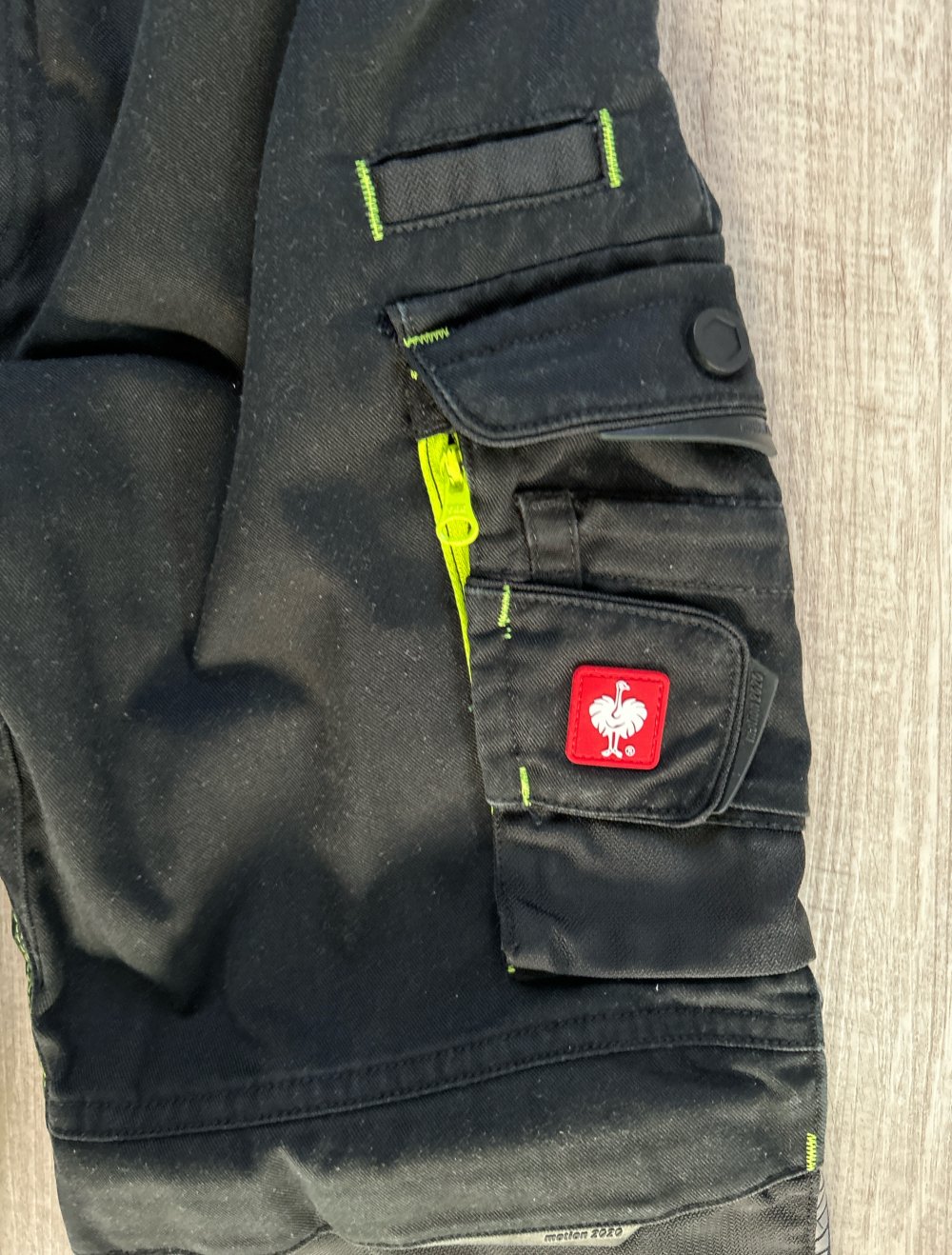 Eine Strauß Arbeitshose für Jungs