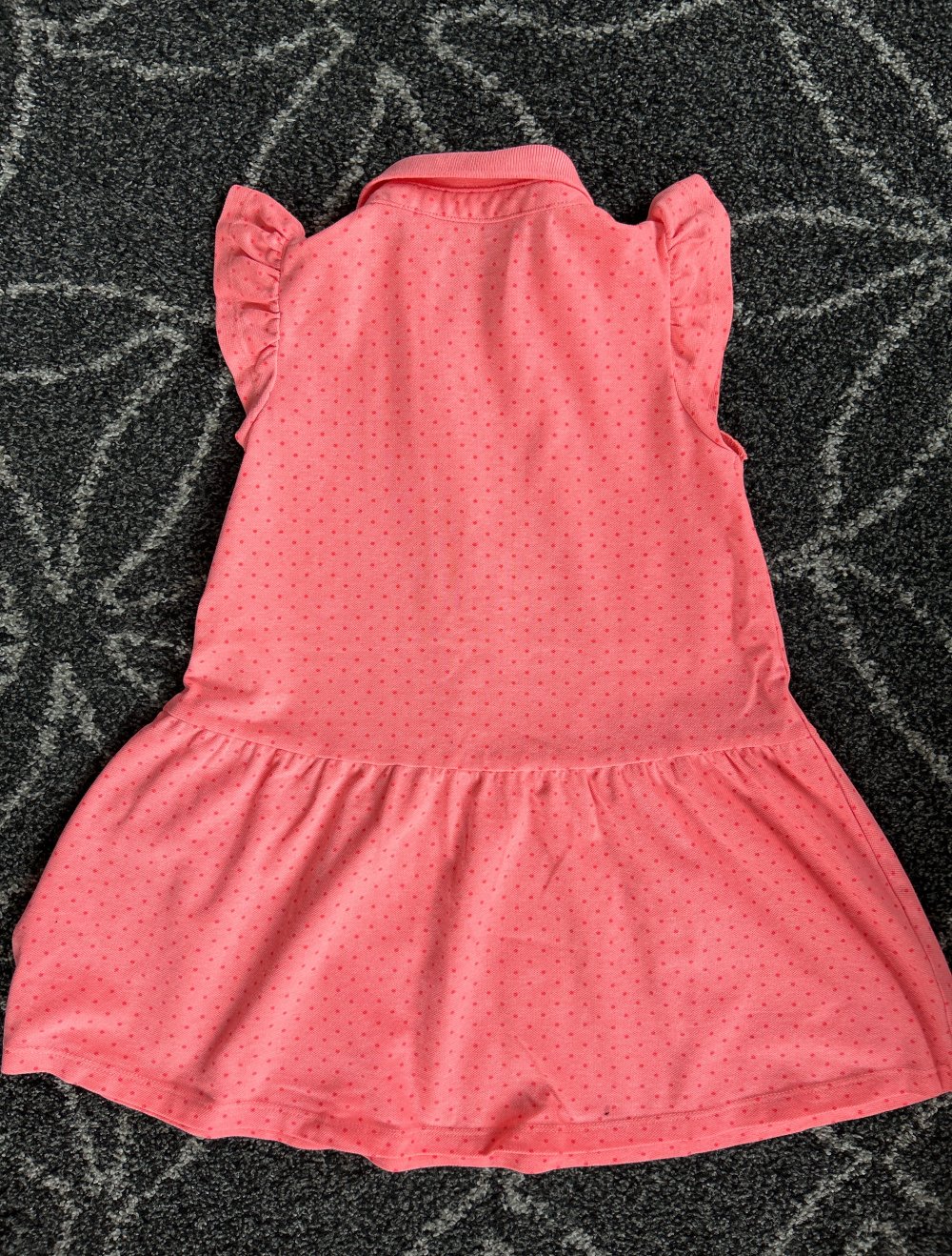 Ein sehr schöner Sommerkleid für Mädchen, 100 % Baumwolle, in Korallenfarbe