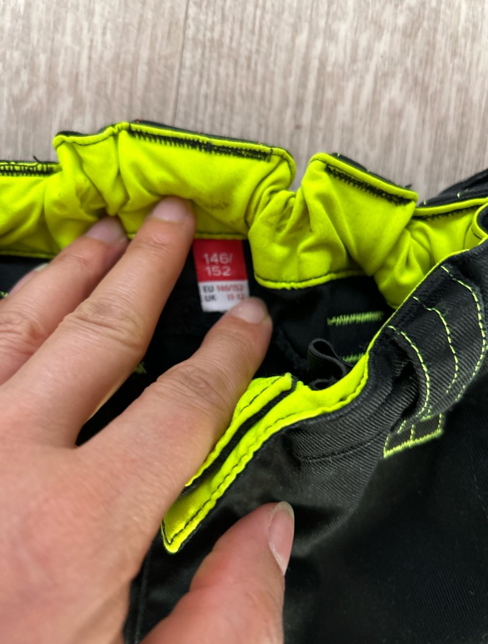 Eine Strauß Arbeitshose für Jungs