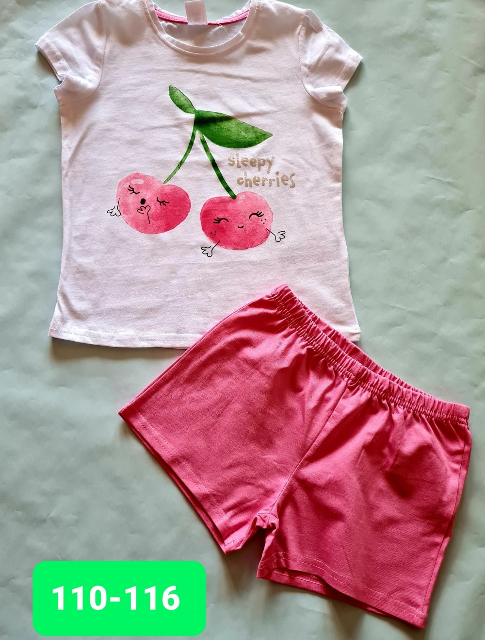 Süße 2tlg Set T-Shirt, Shorts, gr. 116, Neu