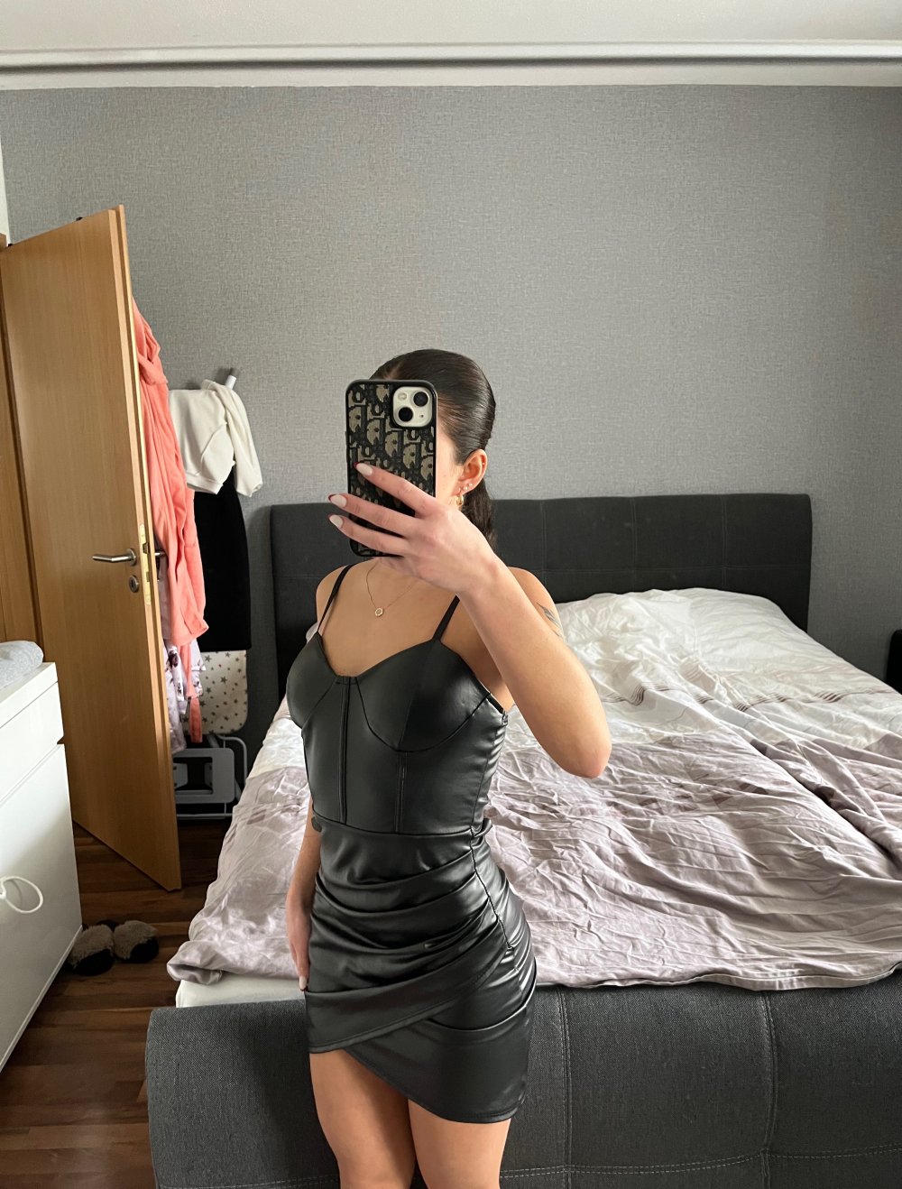 elegantes Kunst Leder Kleid in S