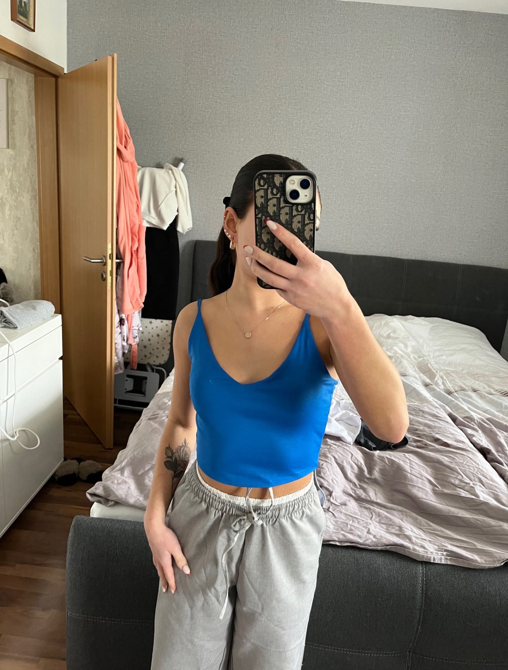 Blaues Top in S