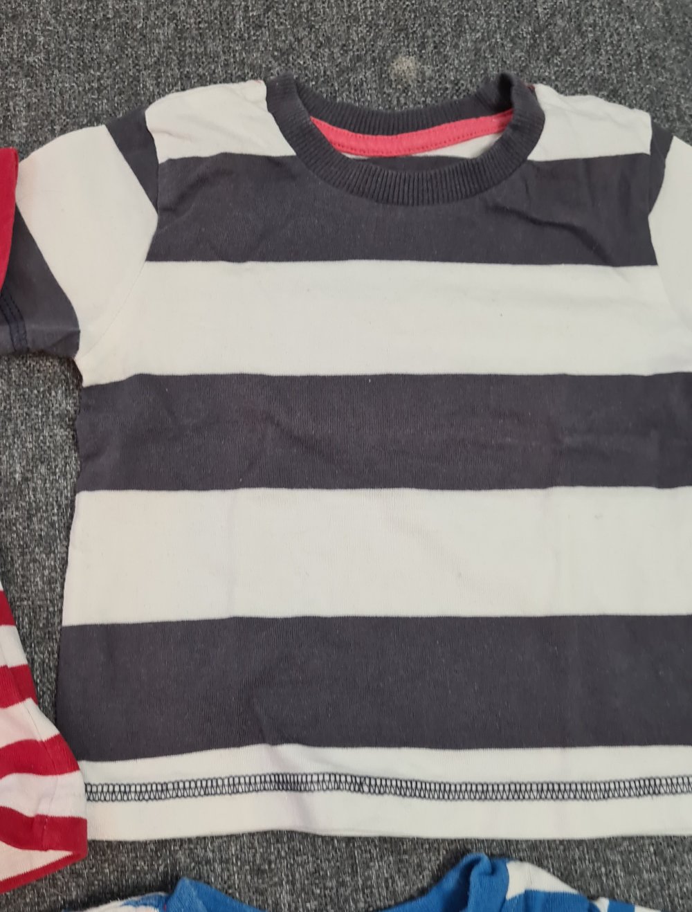 4 T-Shirts in Größe 68