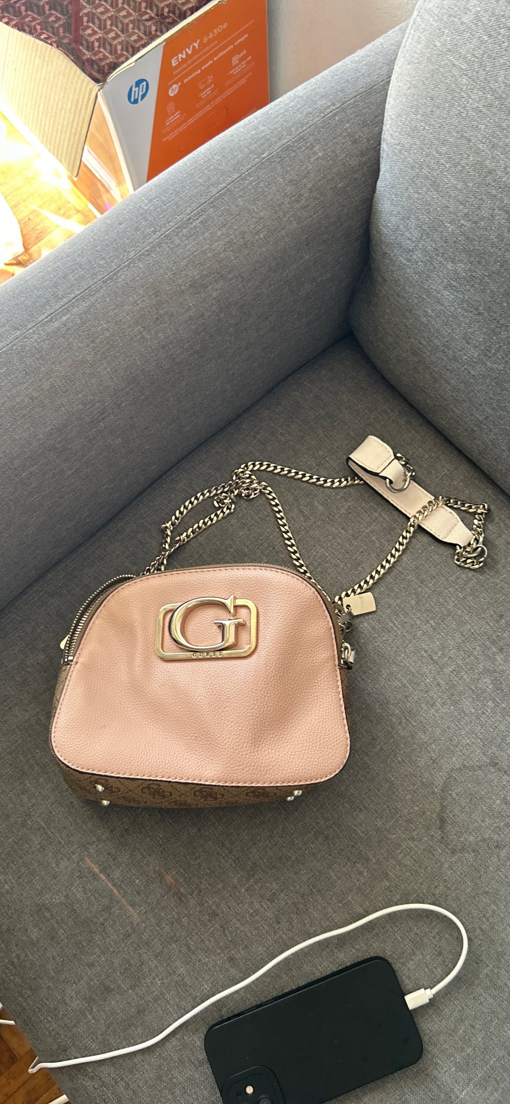 guess bag