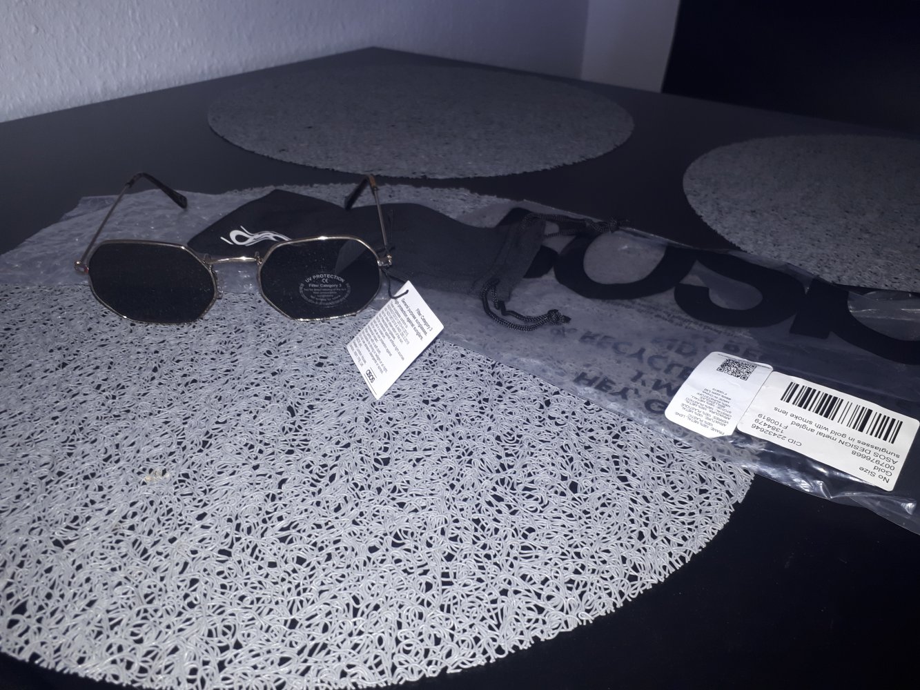  Super schöne neue Sonnenbrille mit Etikett von Asos!