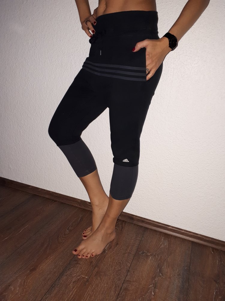 Sehr schöne 7/8 Sport-Hose in Größe S von adidas!