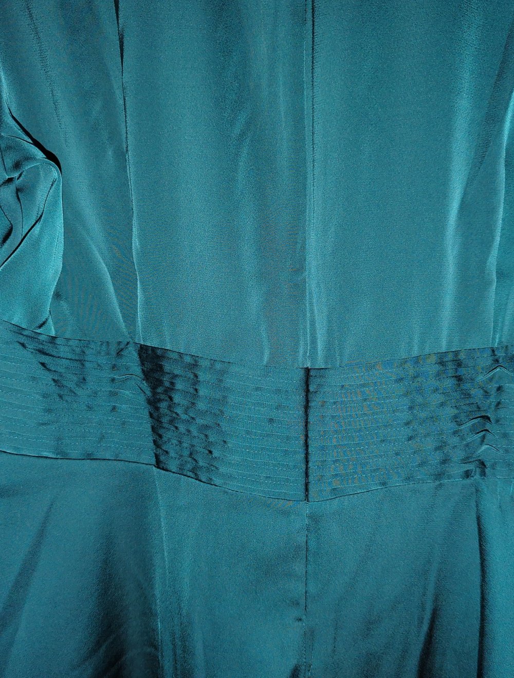 Schönes, dunkelgrünes Kleid von Anna Field, Größe 2 XL, neu mit Etikett