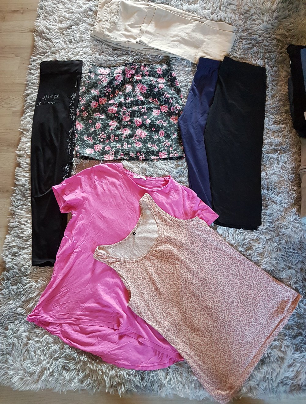 Kleidungspaket Damen M