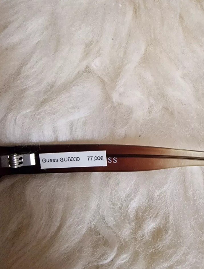 Guess Sonnenbrille
