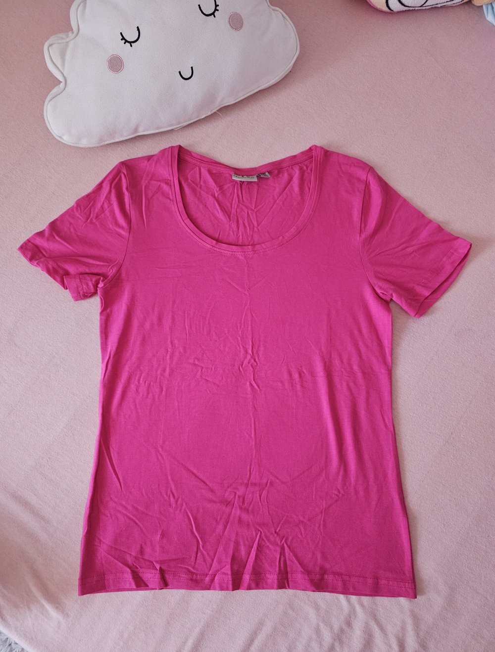 Sommer T-Shirt in Barbie pink, Größe M (40/42)