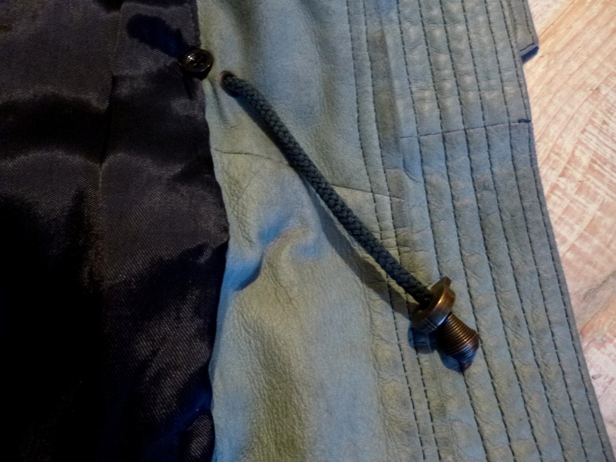  Benk Leather Exclusive Echtlederjacke mit Kapuze gefüttert Kordelzug