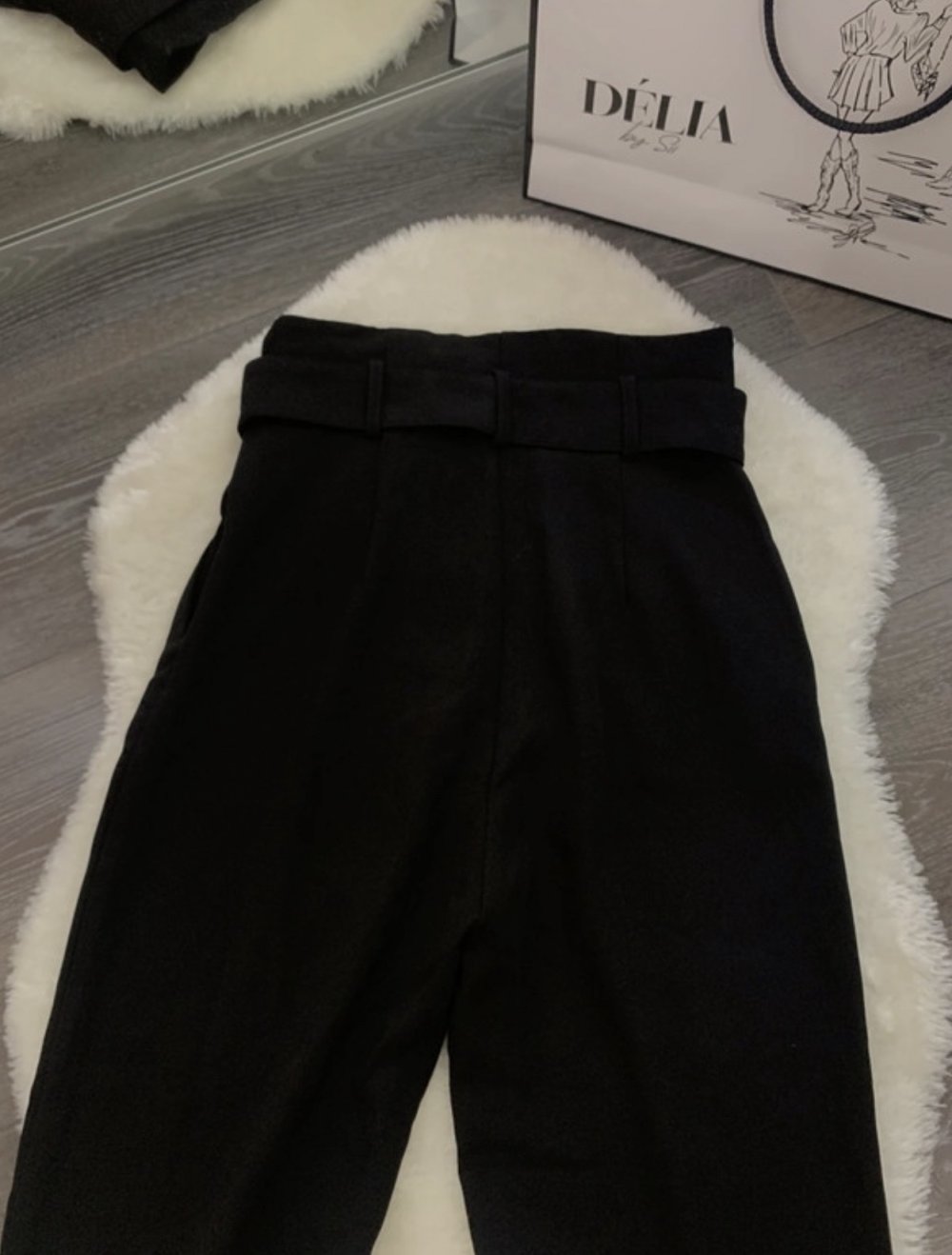 Paperbag Hose Stradivarius