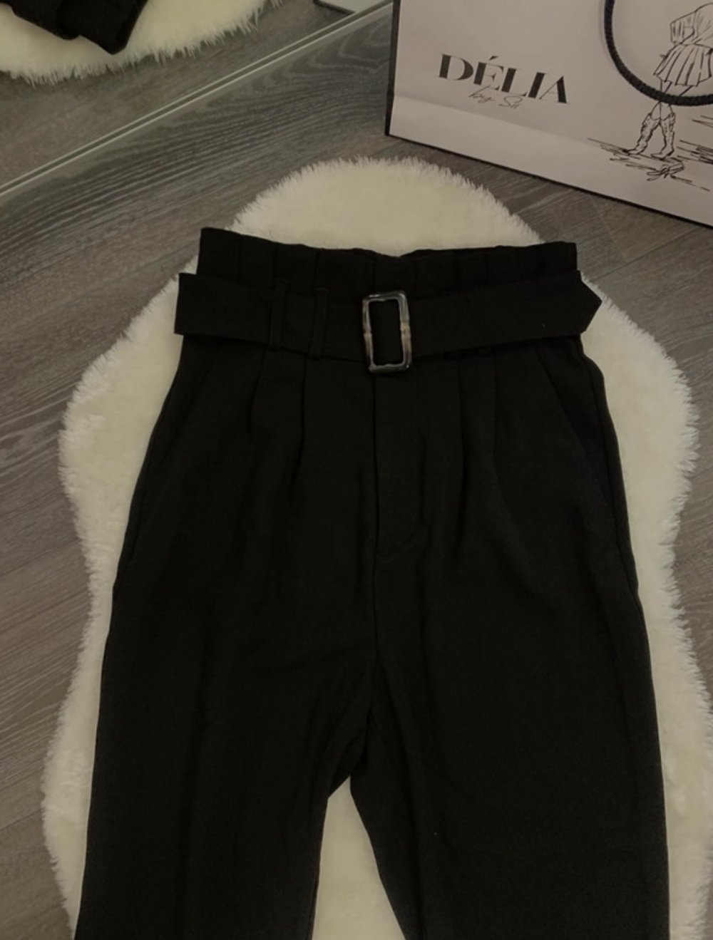Paperbag Hose Stradivarius