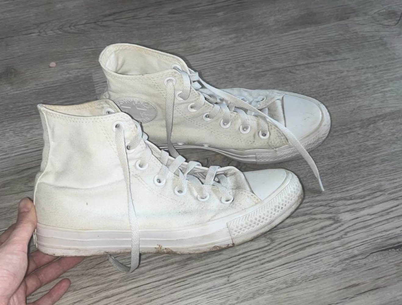 Weiße sneaker