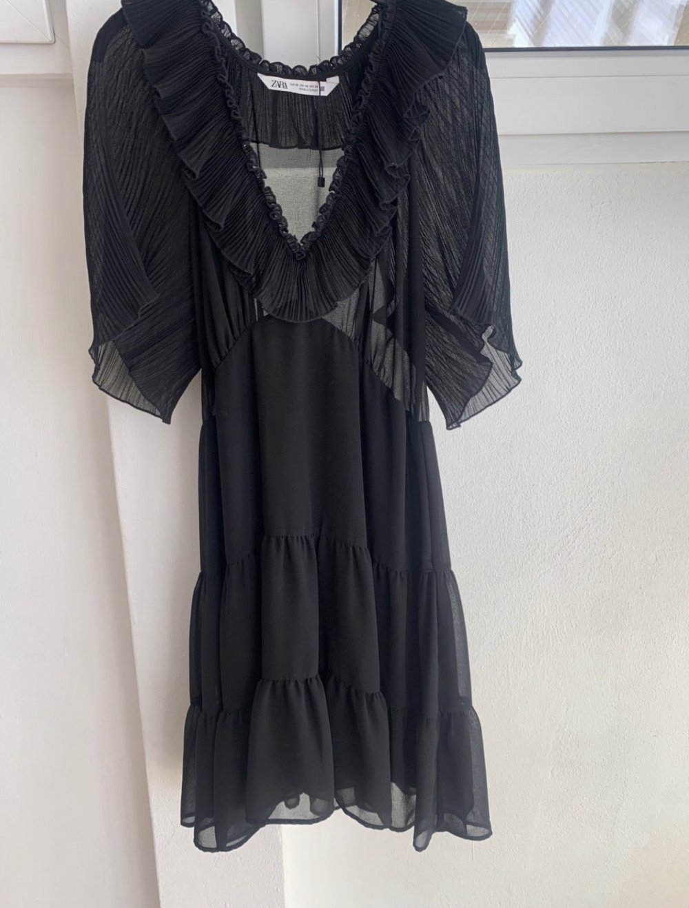 Zara kleid