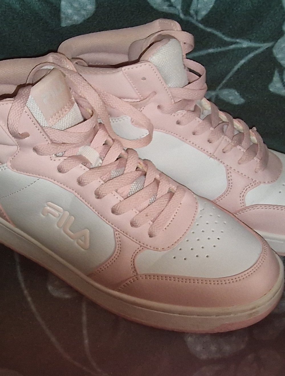 ?Fila Gr. 42?