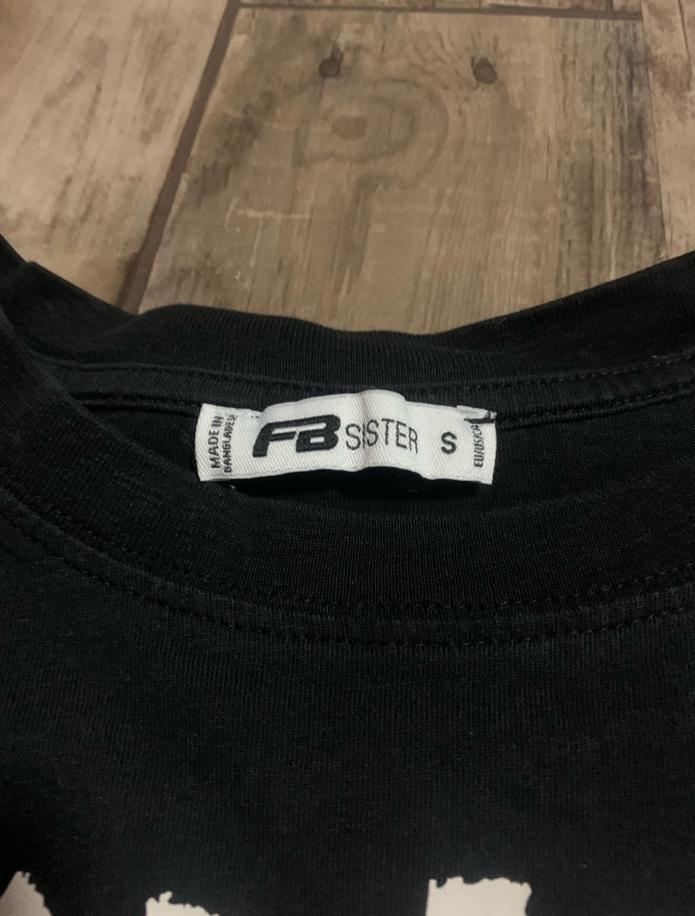 T-shirt Shut Up
