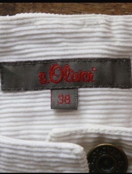 Neuwertige schicke Cordhose von s.Oliver- Gr 38