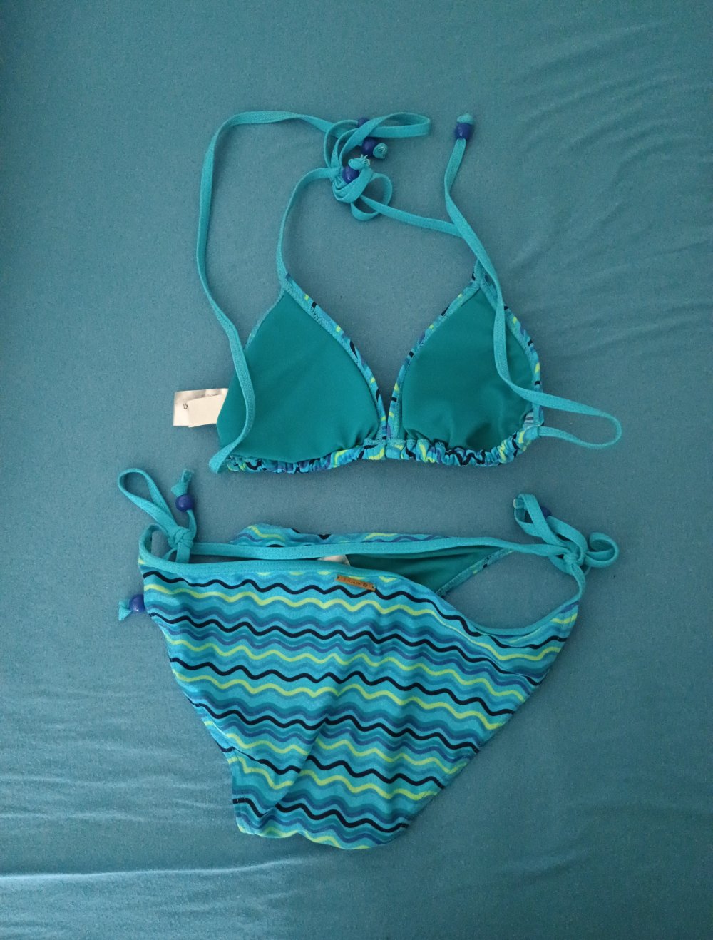 Bikinis in 36