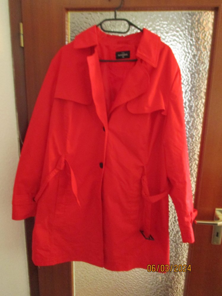 neuer trenchcoat mantel gr. 50 farbe rot zu verkaufen 