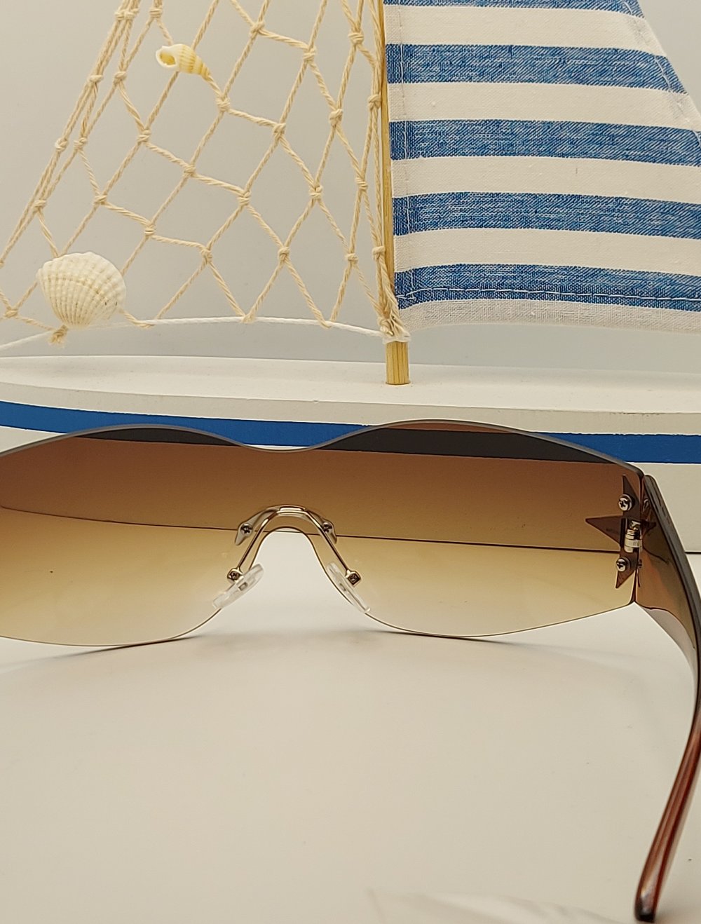 Sonnenbrille