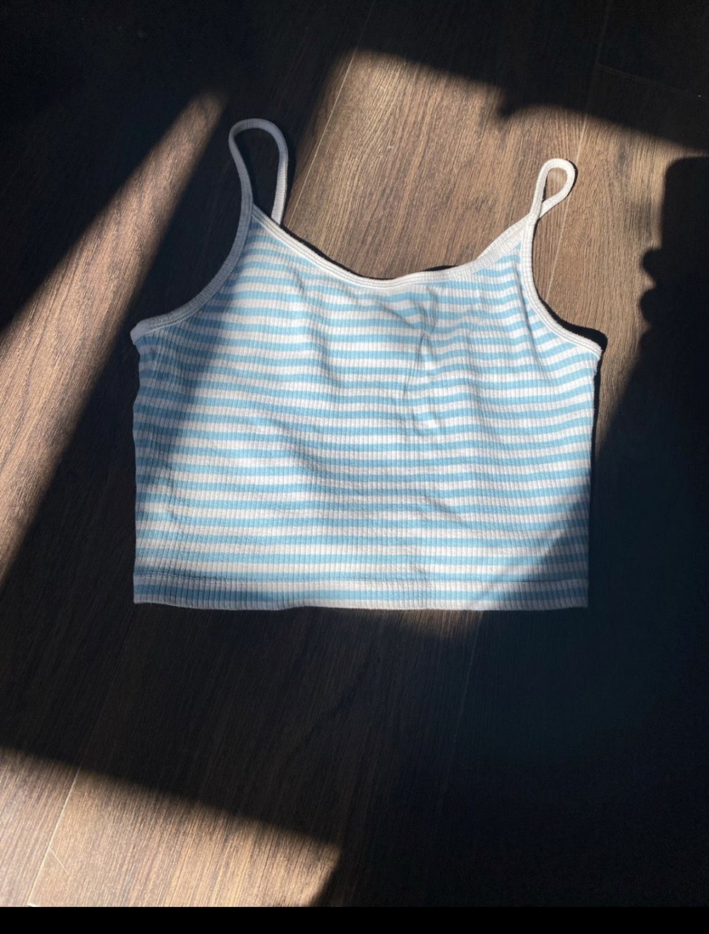 top gestreift