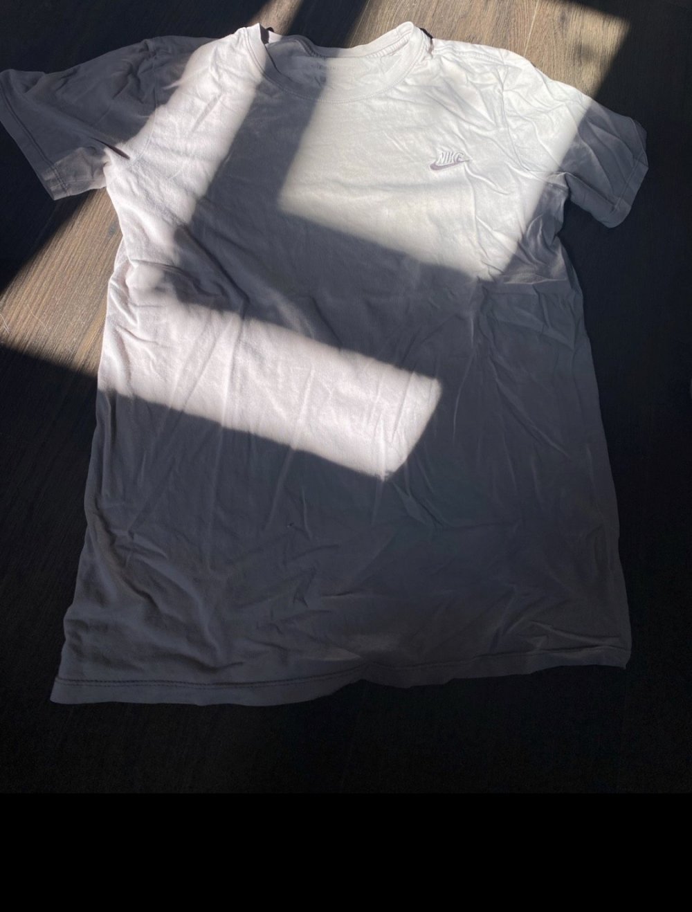 Beiges Nike Shirt