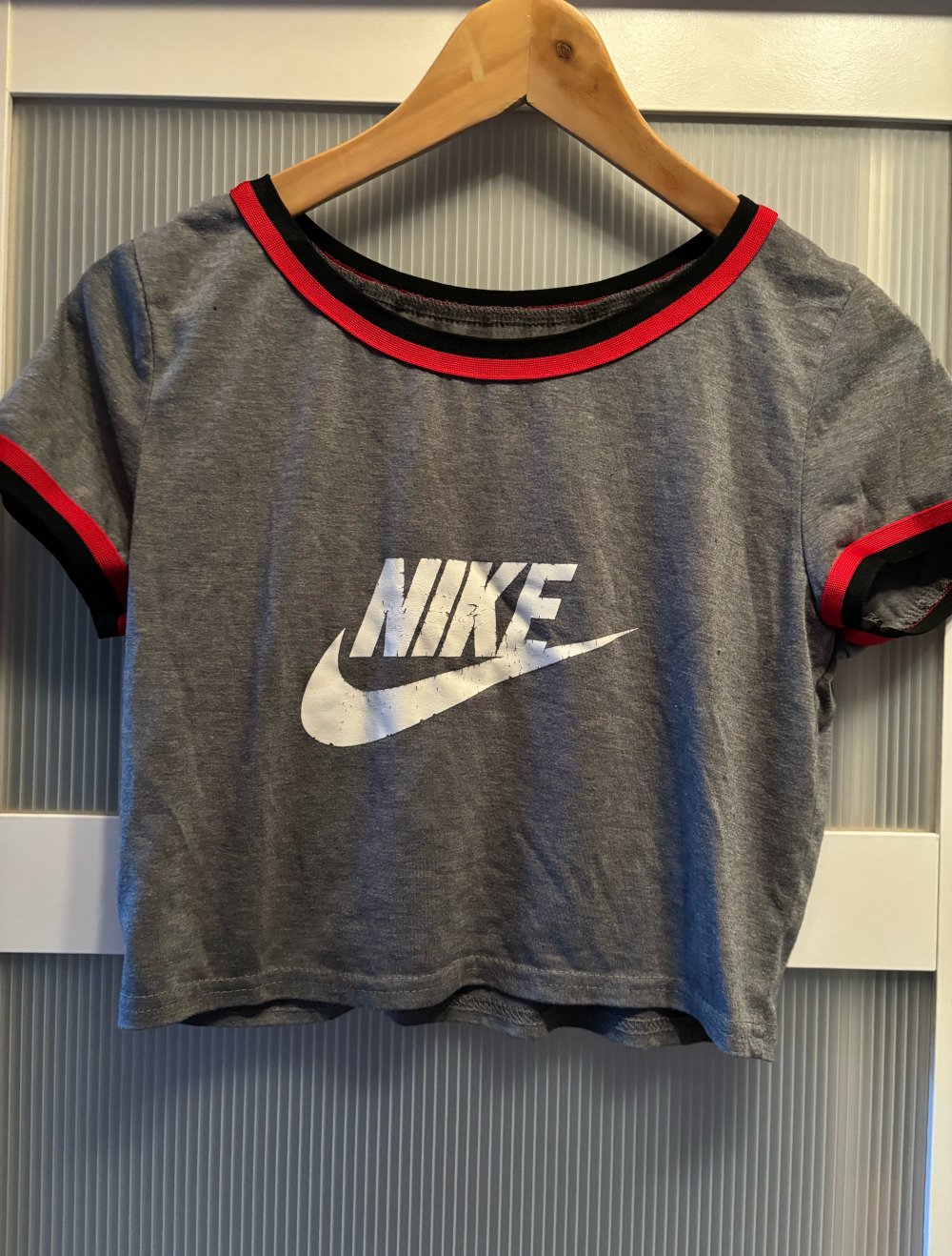 Nike crop Top in grau