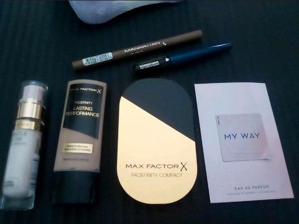  Manhattan Max Factor Highlighter Puder My Way Brows Lashes NEU