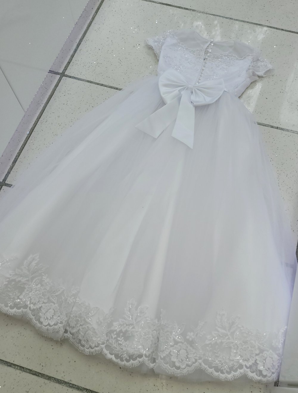 152 #Mädchen #Kommunion #Kleid #Schneeweiß #spitze #Stickerei #glitzer