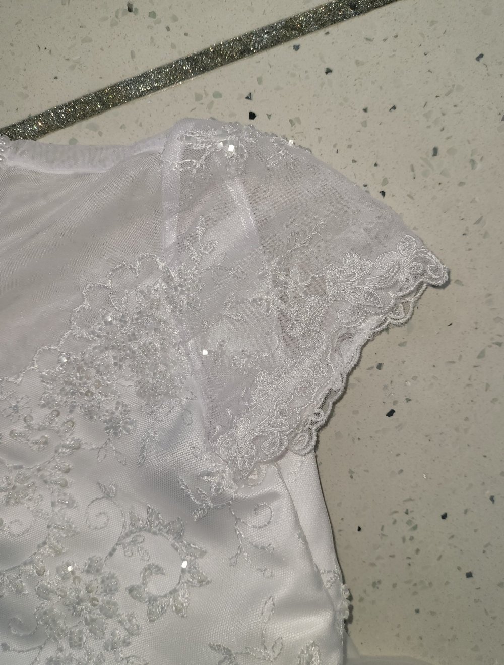 152 #Mädchen #Kommunion #Kleid #Schneeweiß #spitze #Stickerei #glitzer