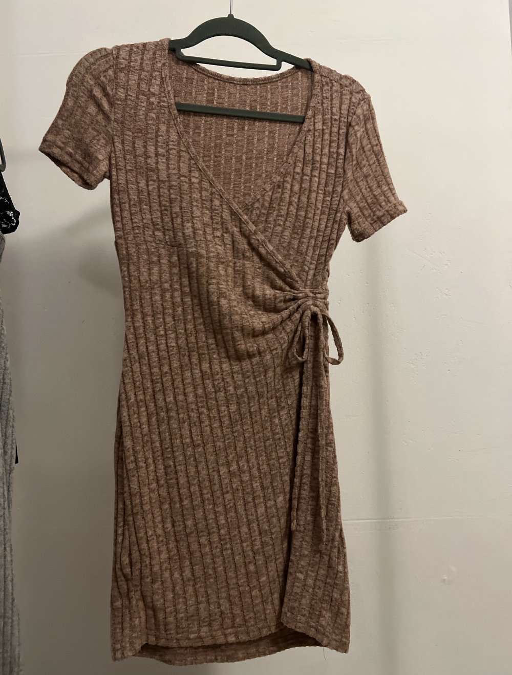 Damenkleid
