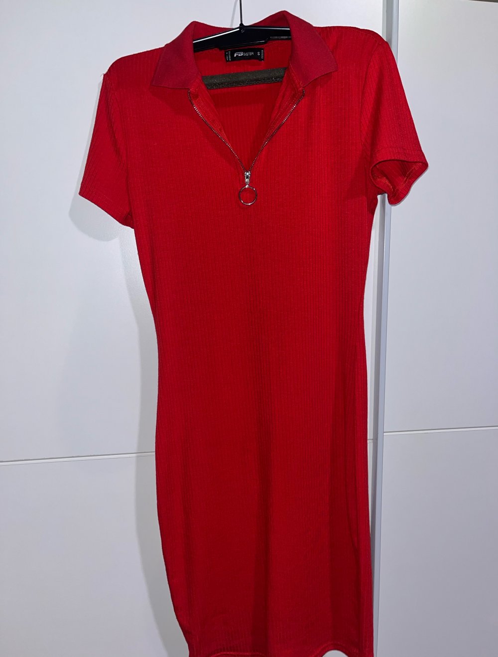 Kleid