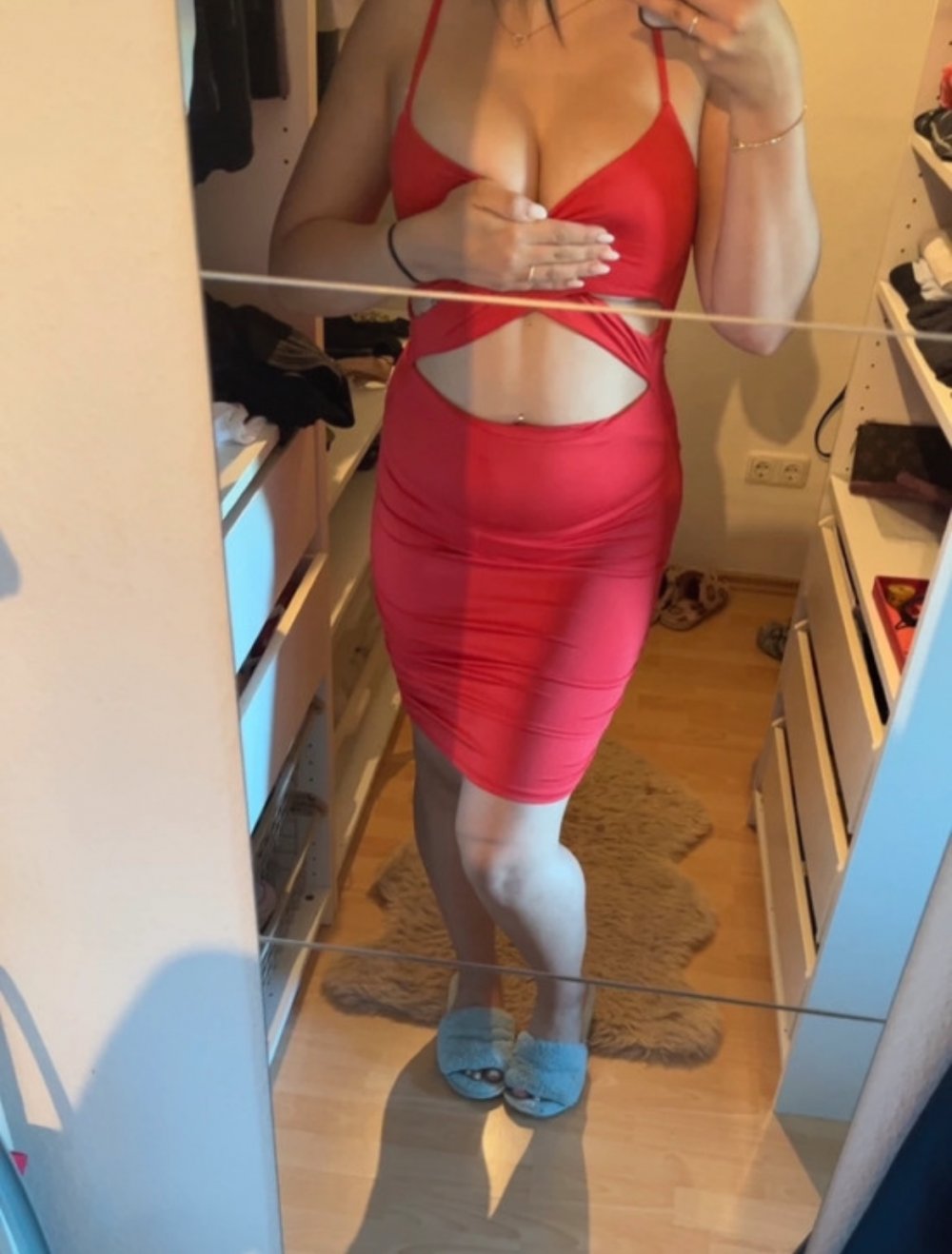 schönes Kleid