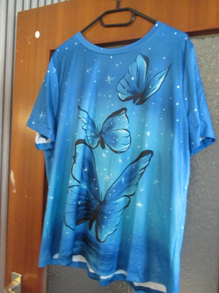 neues damen tshirt mit schmetterlingen farbe blau 