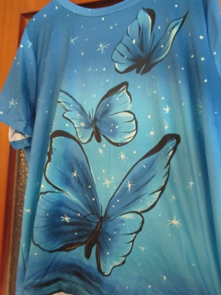 neues damen tshirt mit schmetterlingen farbe blau 