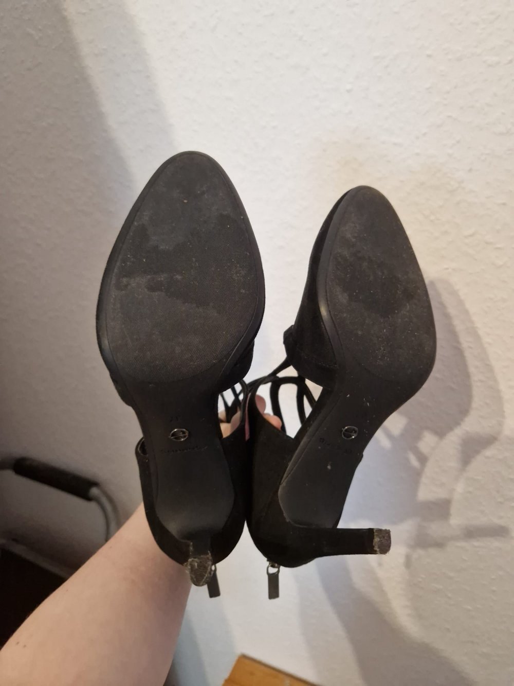 schwarze HighHeels