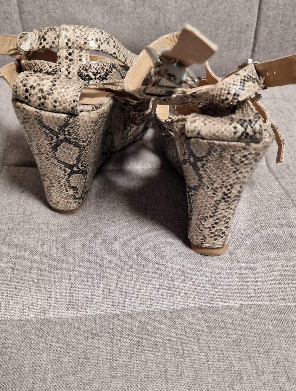 Keilabsatzschuhe