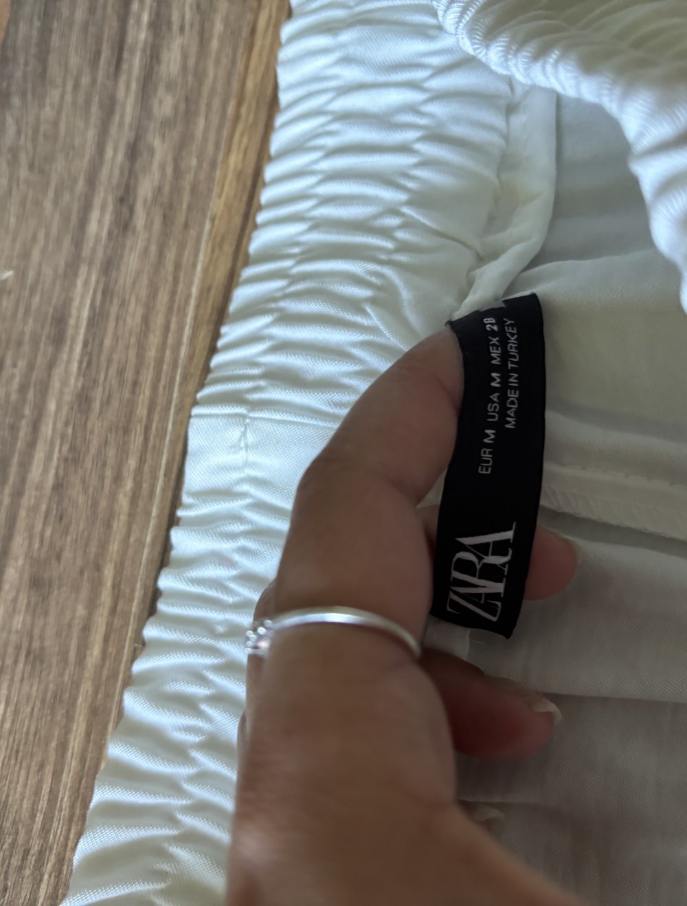 Zara Hose