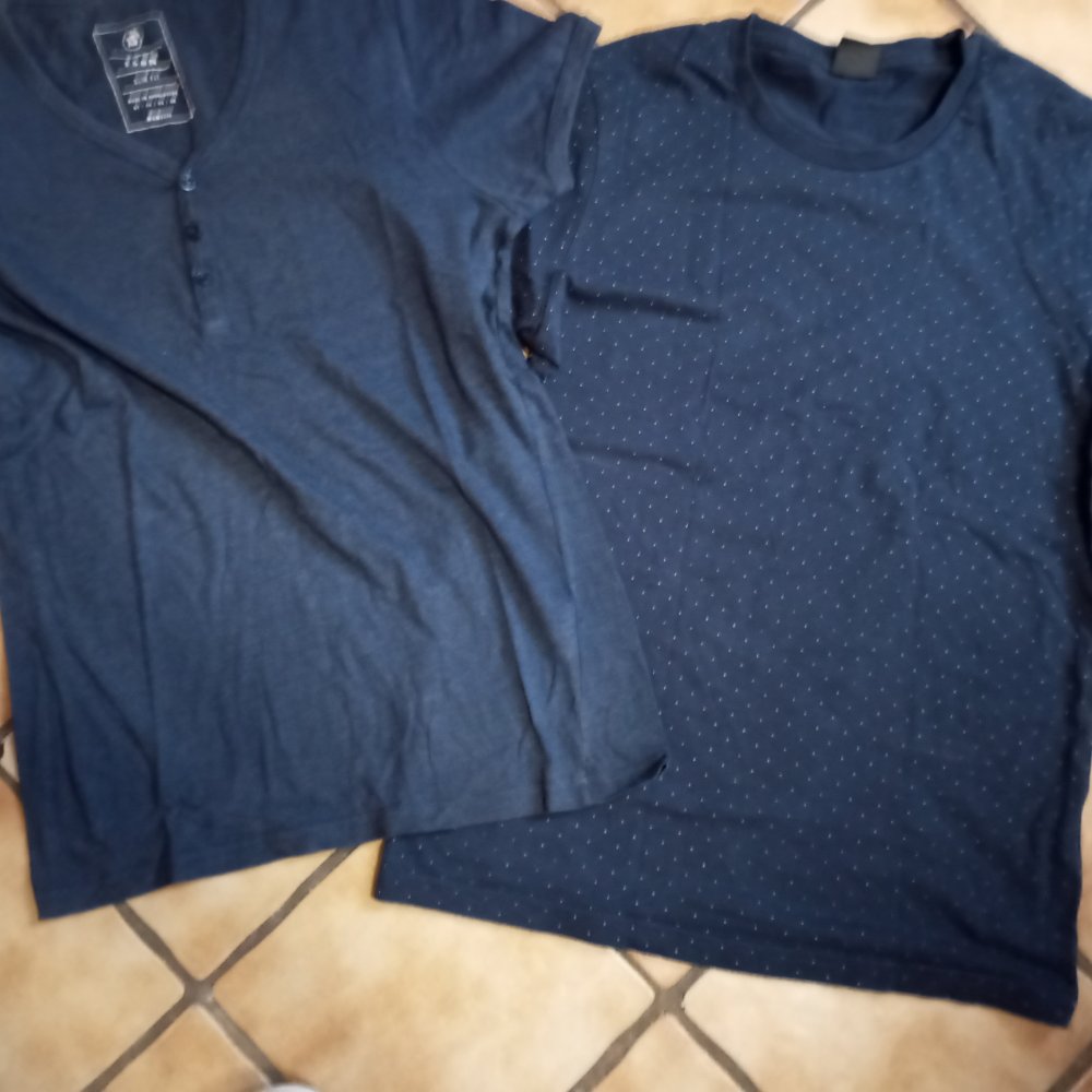 T-Shirtpaket mit 4 Shirts