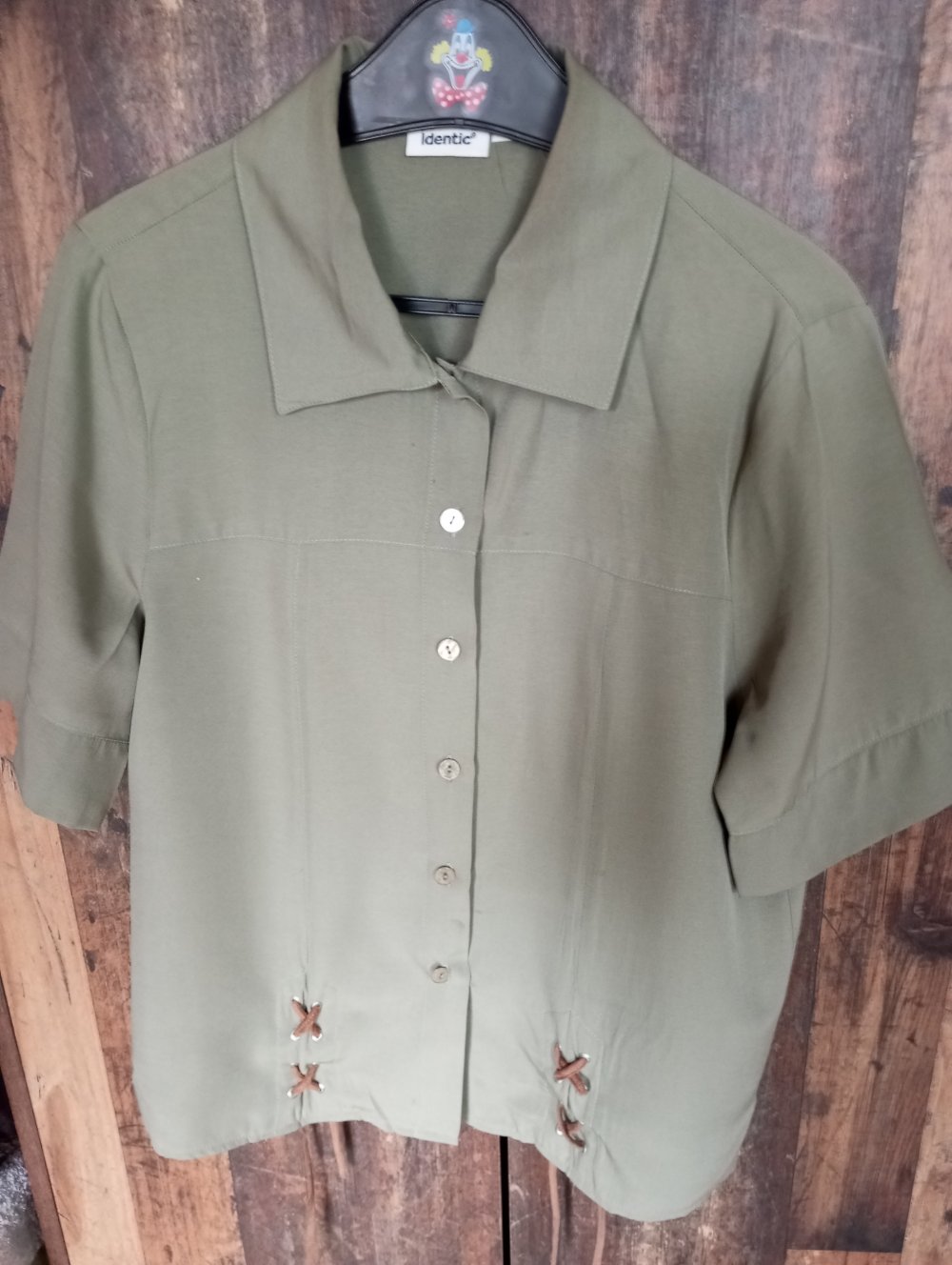 Bluse in Khaki