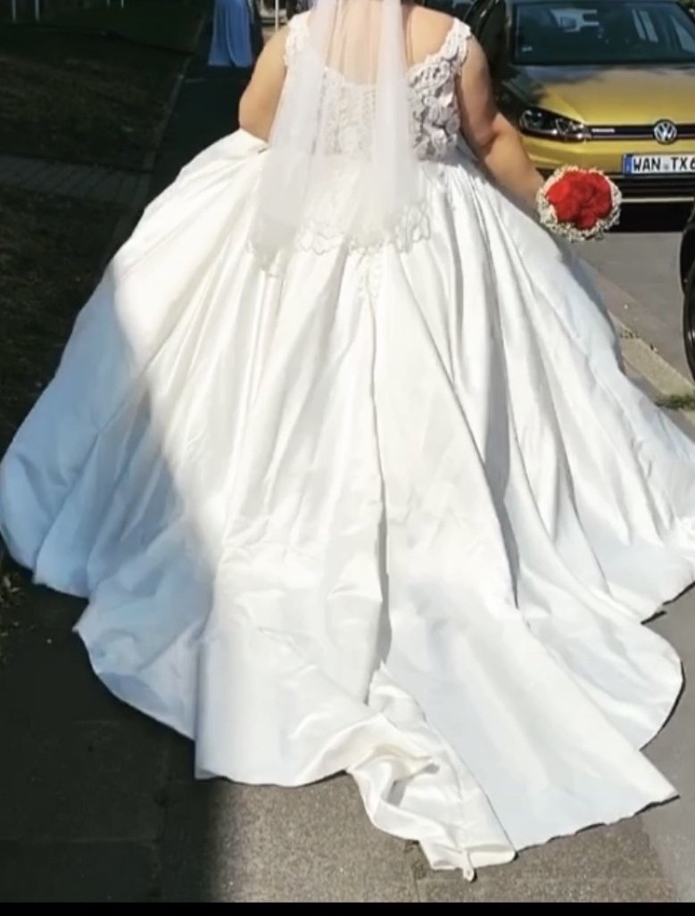 brautkleid große Größe