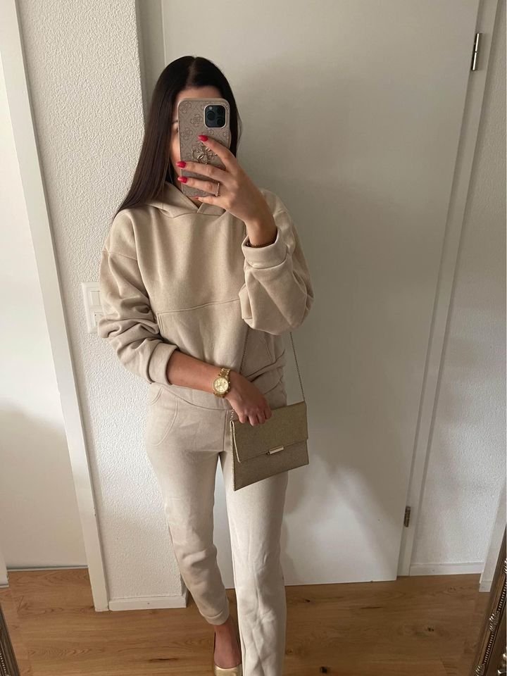 Traineranzug Set in Beige Gr. S