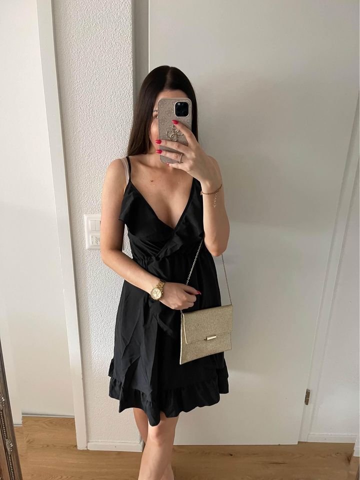 Kleid Schwarz Gr. S 