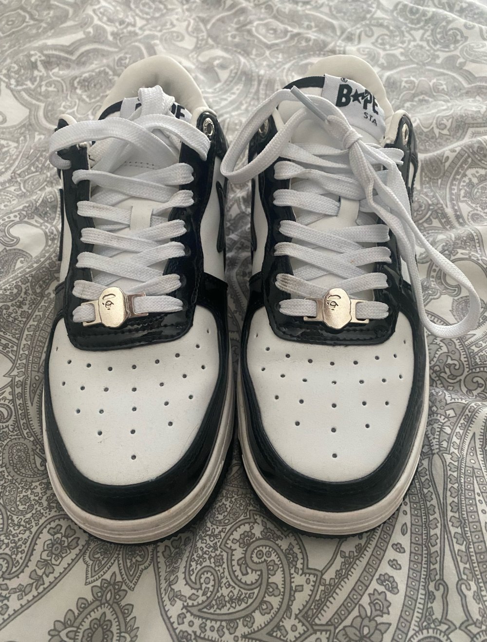 Sneaker